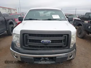 2014 Ford F-150 XL z VIN 1FTFX1EF0EKD45971, wystawiony jako IAAI lot #41952029 z przebiegiem 168 634 mil mil oraz . Historia ofert i sprzedaży dostępna na DreamBid. Obrazek 12.