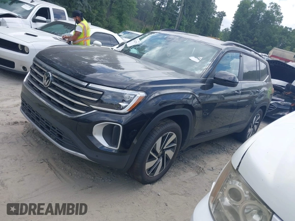 2025 Volkswagen Atlas SE with VIN 1V2WR2CA8SC532788, listed as a IAAI auction lot 42622254 with 5,967 mi miles and . Bid and sale history available at DreamBid. Image 16.