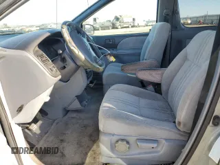 2000 Toyota Sienna CE with VIN 4T3ZF19C9YU222343, listed as a Copart auction lot 69520224 with 524,710 mi miles and Salvage Title. Bid and sale history available at carsss.com. Image 7.