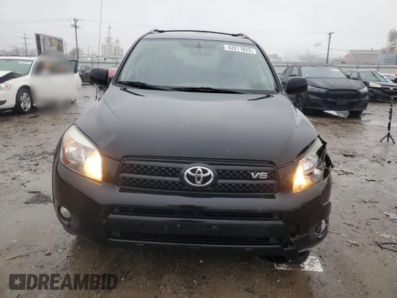 2008 Toyota RAV4 Sport z VIN JTMZK32V686015669, wystawiony jako Copart lot #43511825 z przebiegiem 248 810 mil mil oraz Szkoda całkowita • Salvage title. Historia ofert i sprzedaży dostępna na DreamBid. Obrazek 5.