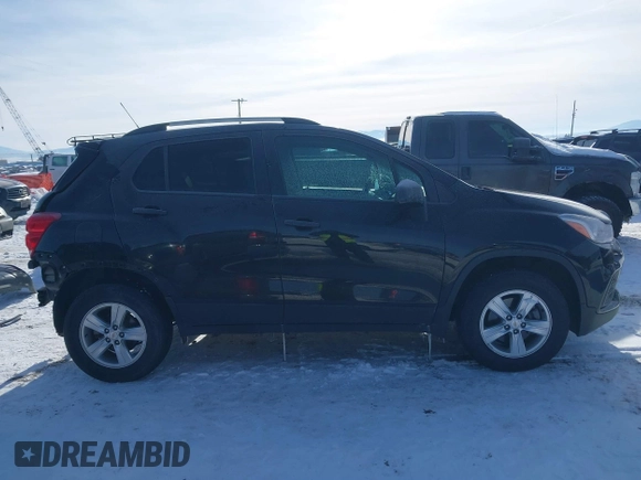 2021 Chevrolet Trax LT with VIN KL7CJPSB0MB333002, listed as a IAAI auction lot 41544127 with 65,551 mi miles. Bid and sale history available at carsss.com. Image 14.