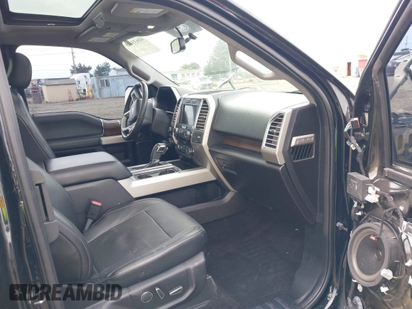 2016 Ford F-150 XLT with VIN 1FTFX1EG8GKF54466, listed as a IAAI auction lot 41633408 with 94,514 mi miles. Bid and sale history available at carsss.com. Image 5.