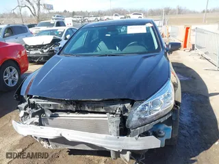 2015 Chevrolet Malibu LTZ with VIN 1G11F5SLXFF173112, listed as a IAAI auction lot 41676519 with 167,885 mi miles. Bid and sale history available at carsss.com. Image 13.