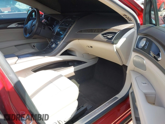 2019 Lincoln MKZ Hybrid Reserve II with VIN 3LN6L5MU7KR617325, listed as a IAAI auction lot 42584481 with 76,118 mi miles and . Bid and sale history available at DreamBid. Image 5.