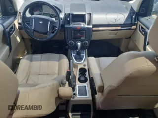2011 Land Rover LR2 HSE z VIN SALFR2BN0BH269858, wystawiony jako Copart lot #60857575 z przebiegiem 114 175 mil mil oraz Szkoda całkowita • Salvage title. Historia ofert i sprzedaży dostępna na DreamBid. Obrazek 8.