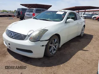 2004 Infiniti G35 w/Leather with VIN JNKCV54E54M813056, listed as a IAAI auction lot 41934193 with 204,427 mi miles. Bid and sale history available at carsss.com. Image 2.