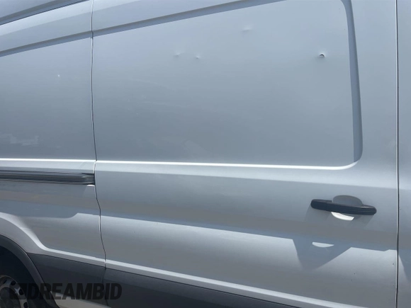 2017 Ford Transit с VIN 1FTBW3XMXHKA23092, выставлен на аукционе IAAI как лот 42734091 с пробегом 247 417 миль миль и . История ставок и продаж доступна на DreamBid. Изображение 2.
