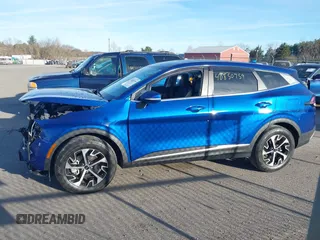 2023 Kia Sportage EX z VIN 5XYK33AF7PG043842, wystawiony jako IAAI lot #40850759 z przebiegiem 35 698 mil mil oraz . Historia ofert i sprzedaży dostępna na DreamBid. Obrazek 14.