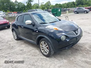 2012 Nissan Juke SV z VIN JN8AF5MV6CT105350, wystawiony jako IAAI lot #42797755 z przebiegiem 149 570 mil mil oraz . Historia ofert i sprzedaży dostępna na DreamBid. Obrazek 1.