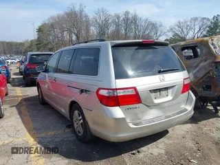 2006 Honda Odyssey EX z VIN 5FNRL38456B400315, wystawiony jako IAAI lot #41803520 z przebiegiem 191 851 mil mil oraz . Historia ofert i sprzedaży dostępna na DreamBid. Obrazek 3.