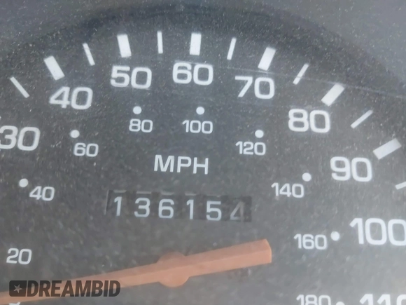1992 Toyota Pickup DX with VIN JT4RN81P3N5138807, listed as a IAAI auction lot 41823804 with 136,154 mi miles and . Bid and sale history available at DreamBid. Image 7.