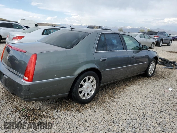 2008 Cadillac DTS 1SC z VIN 1G6KD57Y58U117294, wystawiony jako Copart lot #53862205 z przebiegiem 116 667 mil mil oraz Szkoda całkowita • Salvage title. Historia ofert i sprzedaży dostępna na DreamBid. Obrazek 3.