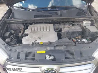 2011 Toyota Highlander with VIN 5TDBK3EH8BS059381, listed as a IAAI auction lot 41894262 with 138,520 mi miles. Bid and sale history available at carsss.com. Image 10.