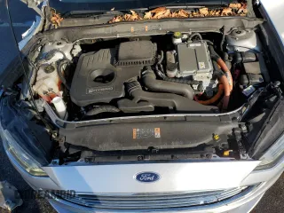 2018 Ford Fusion Hybrid SE with VIN 3FA6P0LU2JR208618, listed as a Copart auction lot 68484932 with 55,831 mi miles. Bid and sale history available at carsss.com. Image 12.