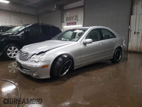 2005 Mercedes-Benz C 240 with VIN WDBRF81J65F678895, listed as a Copart auction lot 48112075 with 71,060 mi miles and Salvage Title. Bid and sale history available at DreamBid. Image 1.