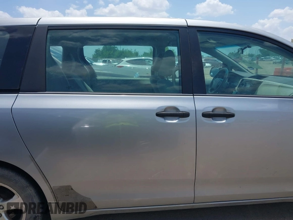 2013 Toyota Sienna L with VIN 5TDZK3DCXDS403672, listed as a IAAI auction lot 42843593 with 178,046 mi miles and . Bid and sale history available at DreamBid. Image 13.