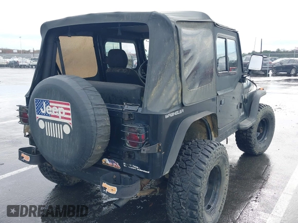 1995 Jeep Wrangler S with VIN 1J4FY19P0SP258399, listed as a IAAI auction lot 41970320 with 151,621 mi miles. Bid and sale history available at carsss.com. Image 4.