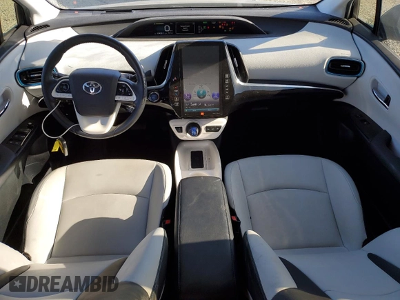 2017 Toyota Prius Plus z VIN JTDKARFP9H3025679, wystawiony jako Copart lot #53417145 z przebiegiem 97 496 mil mil oraz Szkoda całkowita • Salvage title. Historia ofert i sprzedaży dostępna na DreamBid. Obrazek 8.
