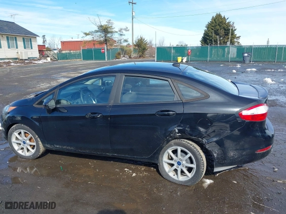 2019 Ford Fiesta SE with VIN 3FADP4BJ8KM137770, listed as a IAAI auction lot 41570607 with 89,160 mi miles. Bid and sale history available at carsss.com. Image 14.