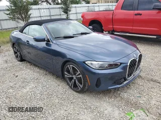 2024 BMW 4 Series 430i xDrive with VIN WBA43AT07RCR00526, listed as a Copart auction lot 74689064 with 0 mi miles and Non Repairable. Bid and sale history available at carsss.com. Image 4.