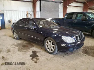 2006 Mercedes-Benz S 500 z VIN WDBNG84J56A473414, wystawiony jako Copart lot #50179955 z przebiegiem 84 308 mil mil oraz Czysty tytuł • Clean title. Historia ofert i sprzedaży dostępna na DreamBid. Obrazek 4.