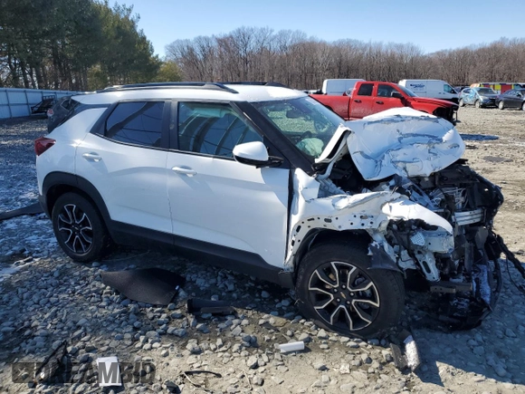 2022 Chevrolet TrailBlazer ACTIV with VIN KL79MVSLXNB070775, listed as a Copart auction lot 46304335 with 38,388 mi miles and Salvage Title. Bid and sale history available at carsss.com. Image 4.