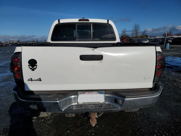 2011 Toyota Tacoma with VIN 5TFLU4ENXBX008792, listed as a Copart auction lot 83732614 with 284,724 mi miles and Salvage Title. Bid and sale history available at carsss.com. Image 6.