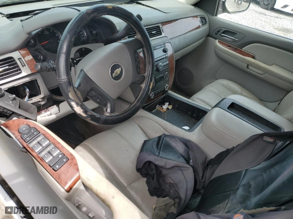 2008 Chevrolet Avalanche LT w/3LT with VIN 3GNEC12028G221064, listed as a Copart auction lot 70198884 with 150,159 mi miles and Salvage Title. Bid and sale history available at carsss.com. Image 8.