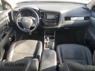 2015 Mitsubishi Outlander SE с VIN JA4AD3A35FZ006331, выставлен на аукционе Copart как лот 62083985 с пробегом 179 497 миль миль и Чистый • Clean title. История ставок и продаж доступна на DreamBid. Изображение 8.