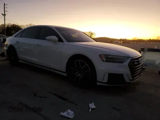 2020 Audi A8 L with VIN WAU8EAF83LN003891, listed as a Copart auction lot 81360214 with 29,068 mi miles and Clean Title. Bid and sale history available at carsss.com. Image 4.