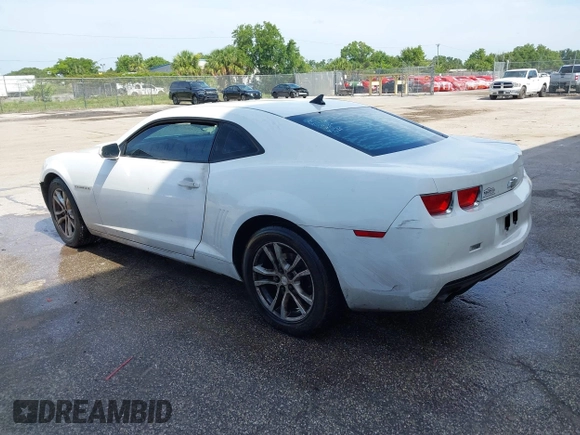 2011 Chevrolet Camaro 1LT с VIN 2G1FB1ED1B9121112, выставлен на аукционе IAAI как лот 42350167 с пробегом 288 506 миль миль и . История ставок и продаж доступна на DreamBid. Изображение 3.