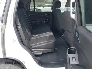 2020 Chevrolet Tahoe Commercial z VIN 1GNSKDEC9LR260983, wystawiony jako IAAI lot #42062097 z przebiegiem 124 911 mil mil oraz . Historia ofert i sprzedaży dostępna na DreamBid. Obrazek 8.