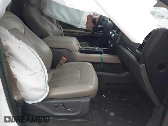 2018 Ford Expedition Max Limited with VIN 1FMJK1KT0JEA35634, listed as a IAAI auction lot 41188836 with 125,407 mi miles and . Bid and sale history available at DreamBid. Image 5.