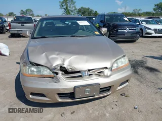 2001 Honda Accord EX with VIN 1HGCG22541A033075, listed as a IAAI auction lot 40200453 with 121,275 mi miles and . Bid and sale history available at DreamBid. Image 6.