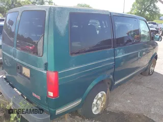1998 GMC Safari z VIN 1GKDM19W6WB540036, wystawiony jako IAAI lot #42166520 z przebiegiem Nie podano mil oraz . Historia ofert i sprzedaży dostępna na DreamBid. Obrazek 4.