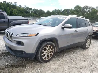 2018 Jeep Cherokee Latitude Plus with VIN 1C4PJLLB8JD538160, listed as a Copart auction lot 61352795 with 95,818 mi miles and Salvage title. Bid and sale history available at DreamBid. Image 1.