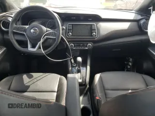 2019 Nissan Kicks SR with VIN 3N1CP5CUXKL478908, listed as a Copart auction lot 55722555 with 35,713 mi miles and Salvage title. Bid and sale history available at DreamBid. Image 8.