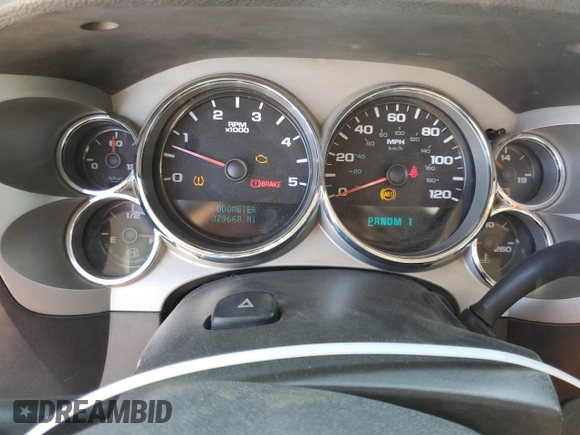 2007 Chevrolet Silverado 1500 with VIN 1GBHC39657E597358, listed as a Copart auction lot 52408105 with 379,668 mi miles and Salvage Title. Bid and sale history available at DreamBid. Image 9.