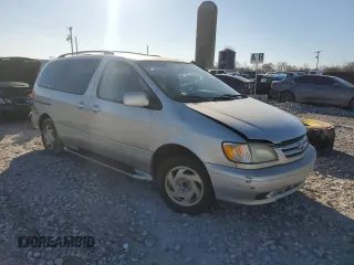 2002 Toyota Sienna LE with VIN 4T3ZF13C22U430158, listed as a Copart auction lot 87132674 with 309,458 mi miles and Salvage Title. Bid and sale history available at carsss.com. Image 4.