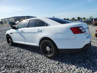 2016 Ford Police Interceptor with VIN 1FAHP2MK0GG102427, listed as a Copart auction lot 58911285 with 113,598 mi miles and Non repairable. Bid and sale history available at DreamBid. Image 2.