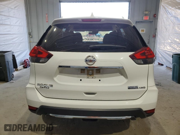 2020 Nissan Rogue SV z VIN JN8AT2MV5LW106382, wystawiony jako Copart lot #53783345 z przebiegiem 97 455 mil mil oraz Szkoda całkowita • Salvage title. Historia ofert i sprzedaży dostępna na DreamBid. Obrazek 6.