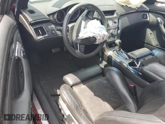 2011 Cadillac CTS-V z VIN 1G6DV1EP1B0154043, wystawiony jako Copart lot #56901884 z przebiegiem Nie podano mil oraz Szkoda całkowita • Salvage title. Historia ofert i sprzedaży dostępna na DreamBid. Obrazek 8.