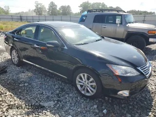2012 Lexus ES 330 z VIN JTHBK1EG6C2491664, wystawiony jako Copart lot #55993345 z przebiegiem 141 375 mil mil oraz Szkoda całkowita • Salvage title. Historia ofert i sprzedaży dostępna na DreamBid. Obrazek 4.