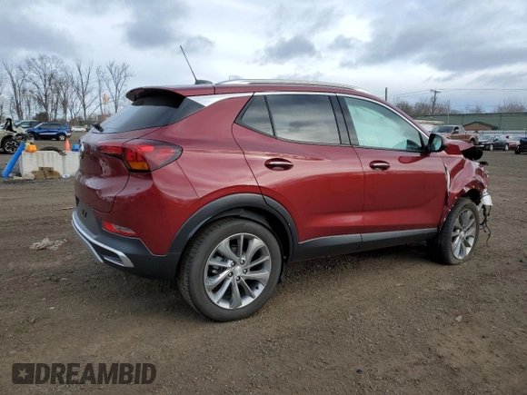 2023 Buick Encore GX Essence с VIN KL4MMGSL9PB133807, выставлен на аукционе Copart как лот 87471314 с пробегом 5 705 миль миль и Списание • Salvage title. История ставок и продаж доступна на DreamBid. Изображение 3.