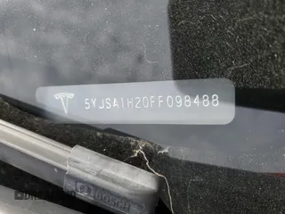 2015 Tesla Model S 85D with VIN 5YJSA1H20FF098488, listed as a Copart auction lot 50399335 with Not Provided miles and Salvage Title. Bid and sale history available at carsss.com. Image 12.