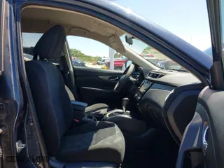 2015 Nissan Rogue S with VIN 5N1AT2MT5FC784917, listed as a IAAI auction lot 42088873 with 186,857 mi miles. Bid and sale history available at carsss.com. Image 5.