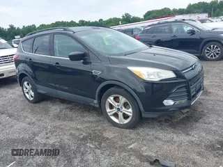 2014 Ford Escape SE z VIN 1FMCU9GX2EUB68419, wystawiony jako IAAI lot #42741491 z przebiegiem Nie podano mil oraz . Historia ofert i sprzedaży dostępna na DreamBid. Obrazek 1.