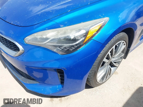 2018 Kia Stinger Premium with VIN KNAE25LA4J6014030, listed as a IAAI auction lot 41779050 with 151,471 mi miles. Bid and sale history available at carsss.com. Image 6.