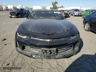 2018 Chevrolet Camaro 2LT with VIN 1G1FD1RS8J0121054, listed as a Copart auction lot 73581274 with 42,172 mi miles and Salvage Title. Bid and sale history available at carsss.com. Image 5.