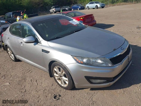2013 Kia Optima EX with VIN 5XXGN4A76DG200422, listed as a IAAI auction lot 42067904 with 278,808 mi miles. Bid and sale history available at carsss.com. Image 1.